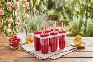 Малинови близалки